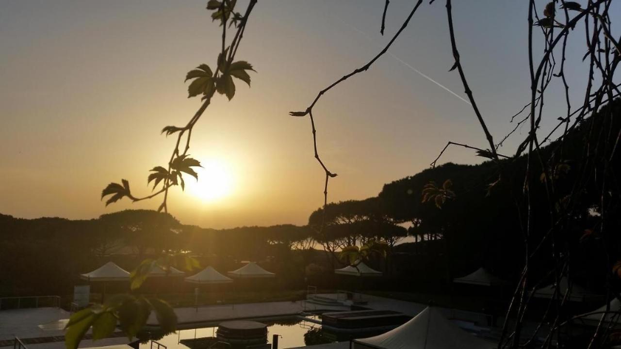 Appartamento 4 Posti Letto N 238 Presso Residence Golf Hotel Punta Ala Exterior foto